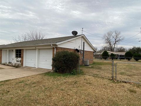 A home in Mineral Wells