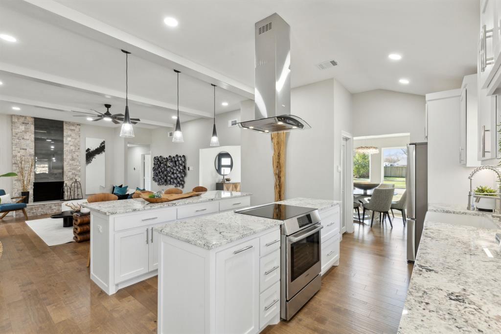 1105 Northpark Drive