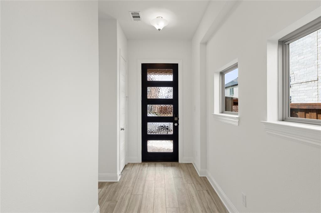 2828 Epping Way