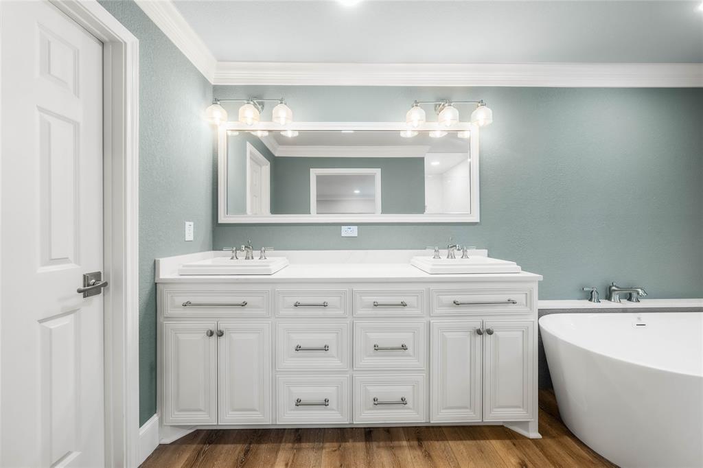 West Woodway Estate - Residential