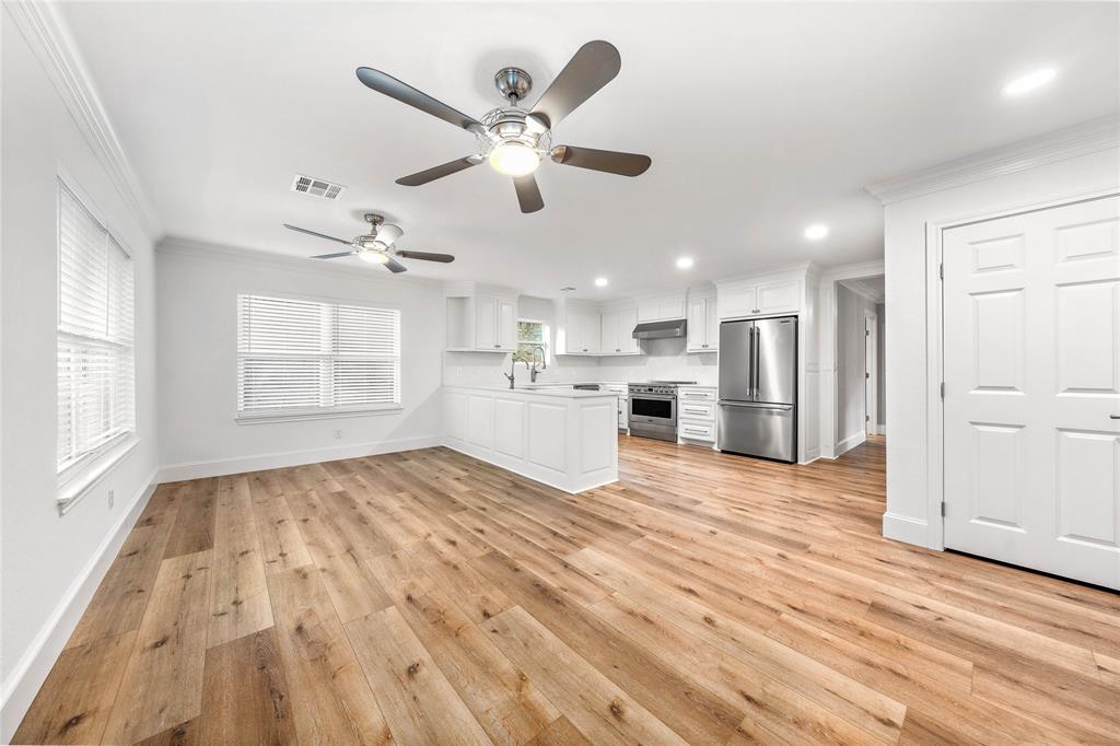 West Woodway Estate - Residential