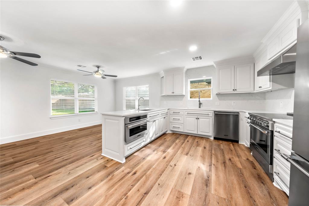 West Woodway Estate - Residential