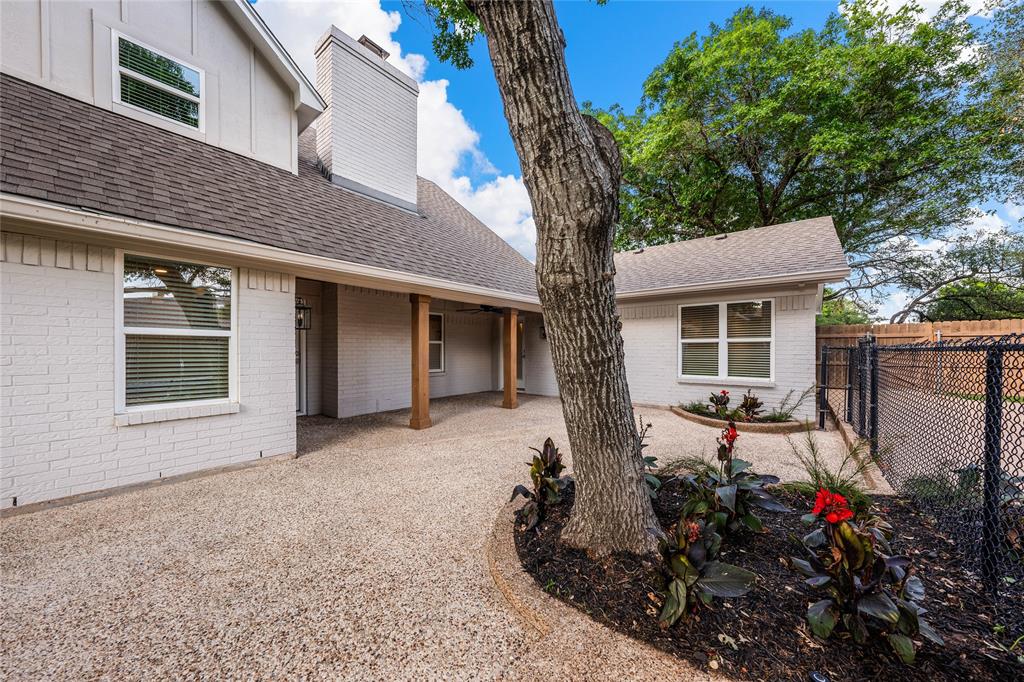 West Woodway Estate - Residential