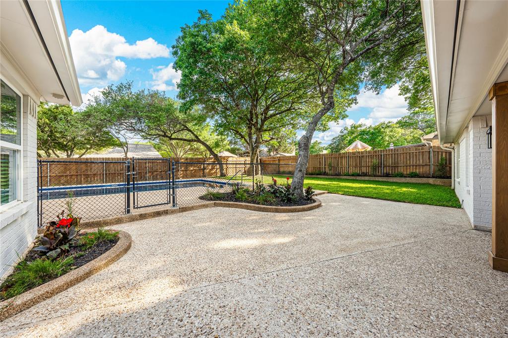 West Woodway Estate - Residential