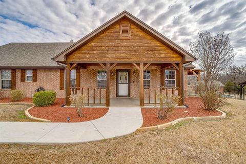 3303 Farm Land Court Granbury TX 76048