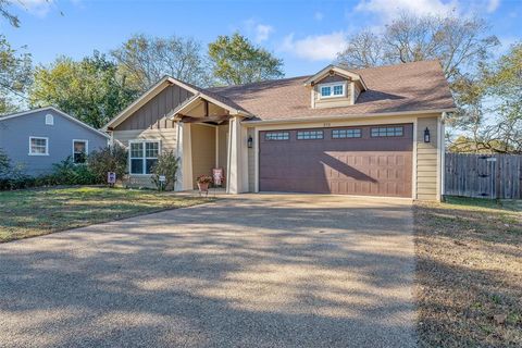 A home in Bullard