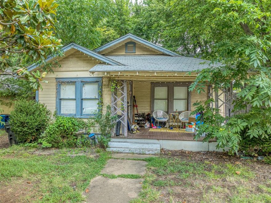 +++++ MOTIVATED SELLER +++++. This 4 bedroom, 2 bath house of 1314-square-feet is on a lot of 5998 square feet. There is one bedroom on the second level. This lot has beautiful trees. There is no garage and parking is on-site in front of the house. There is washer and dryer hookup.