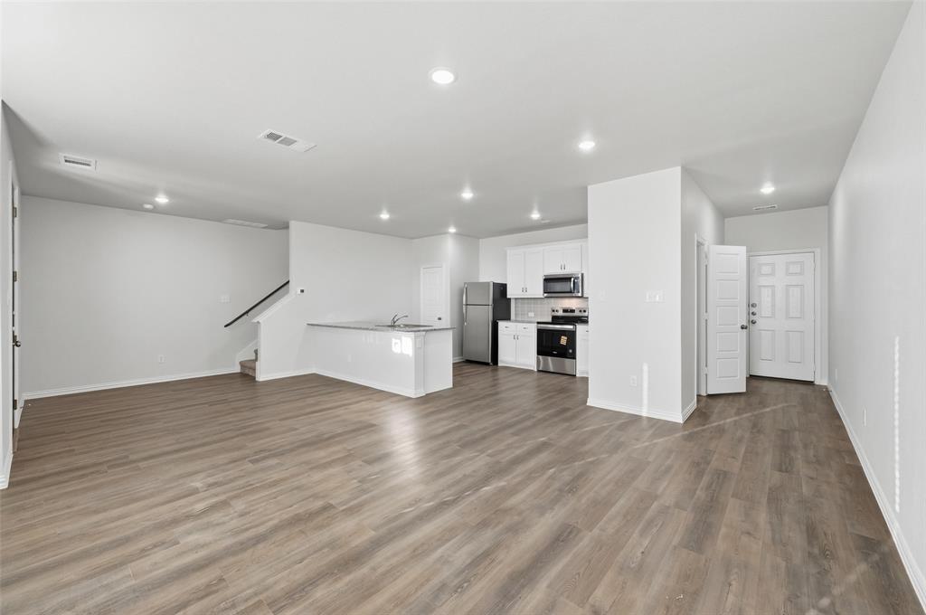 The Retreat at North Grv Ph 1 - Residential Lease