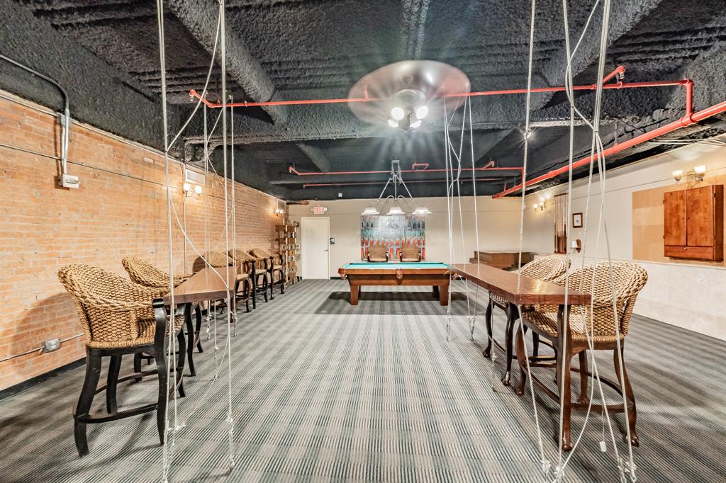 1505 Elm Street Condo - Residential