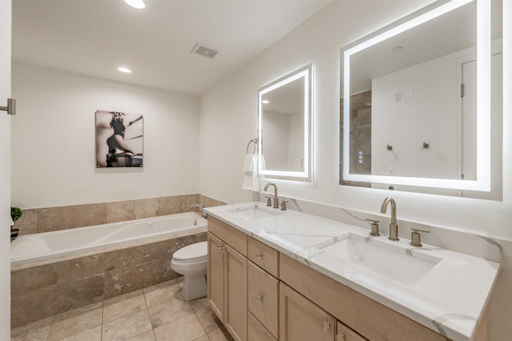 1505 Elm Street Condo - Residential