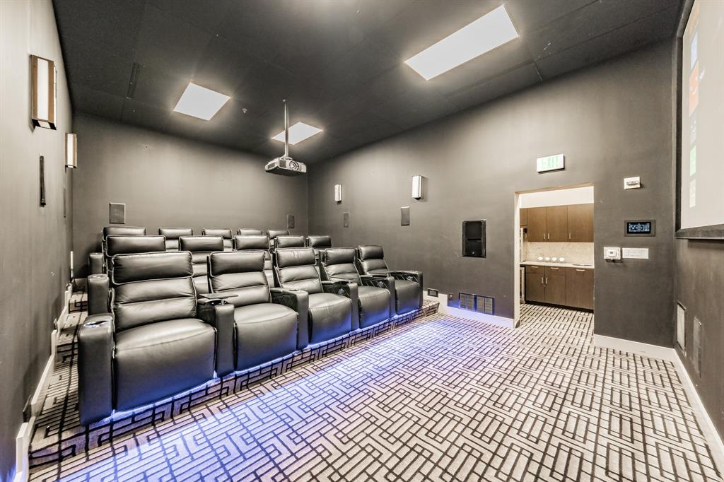 1505 Elm Street Condo - Residential