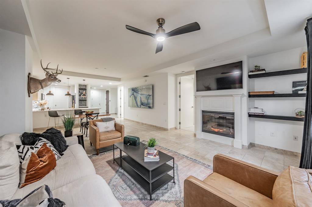 1505 Elm Street Condo - Residential