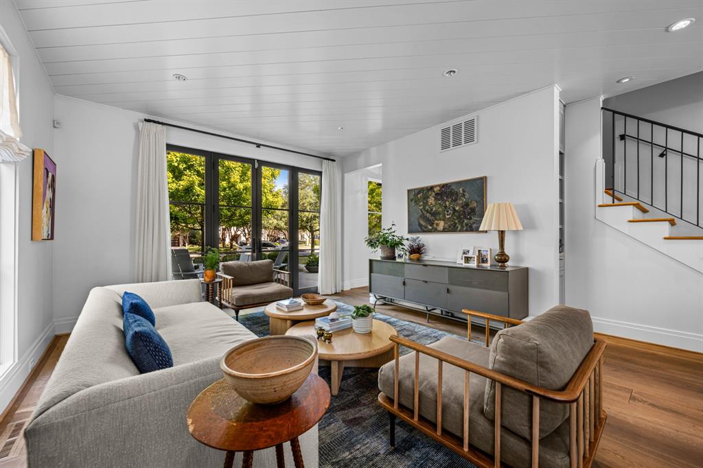 Country Club Estates - Residential