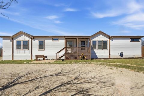 Photo of 1502 11th Street, Anson, TX 79501 (MLS # 21210202)
