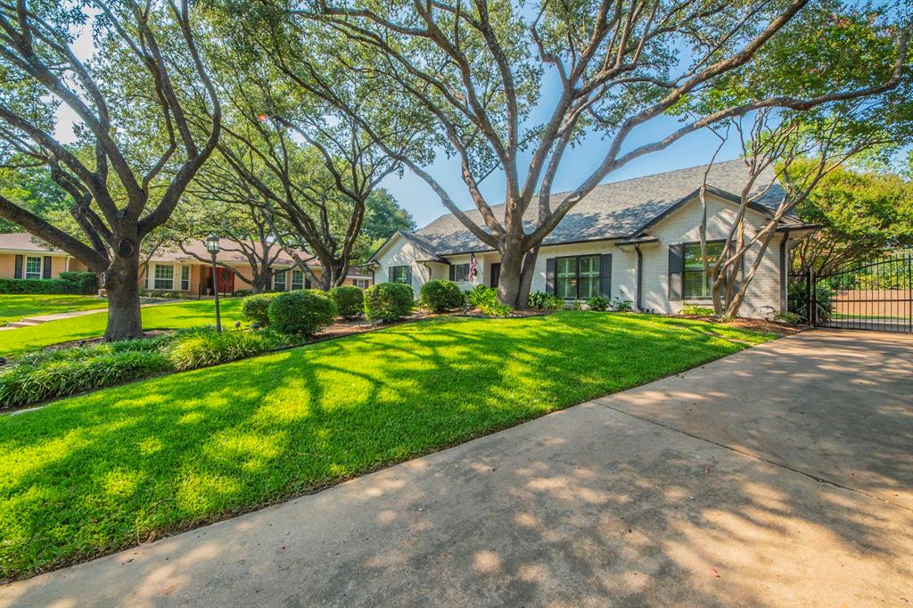 3704 Tumbling Trail Court