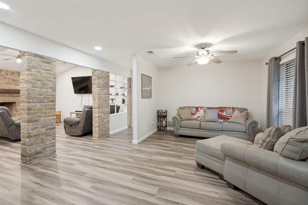 210 Northwood Drive