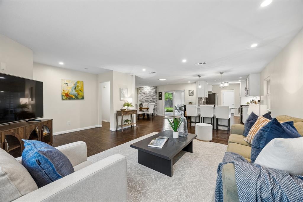 11830 Dixfield Drive