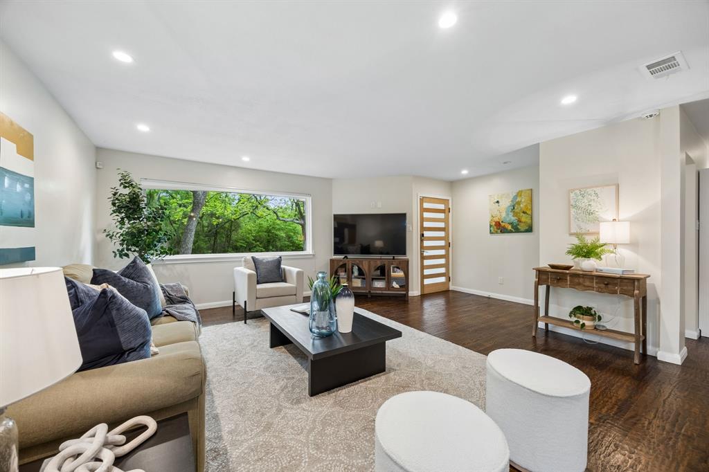 11830 Dixfield Drive