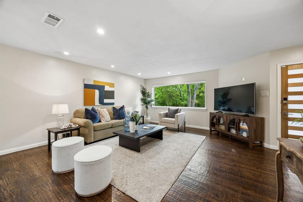 11830 Dixfield Drive