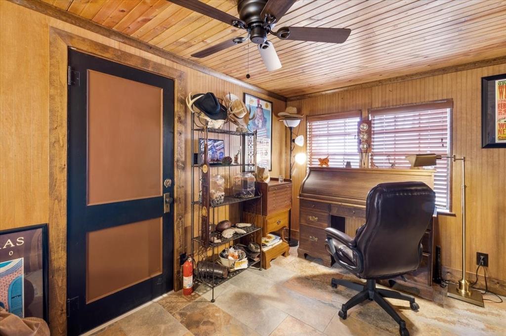 0019 - J W ASBURY - Farm