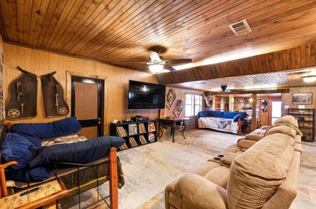 0019 - J W ASBURY - Farm