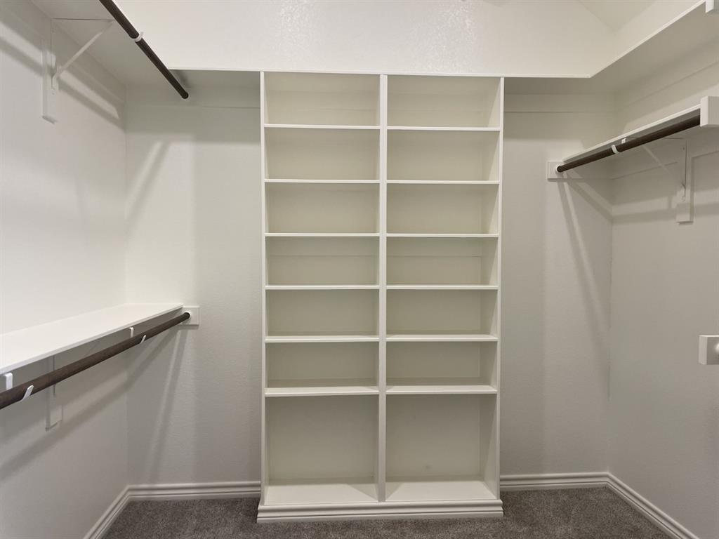 Granbury, Texas 76049, United States, 3 Bedrooms Bedrooms, ,2 BathroomsBathrooms,Residential,Active,125181