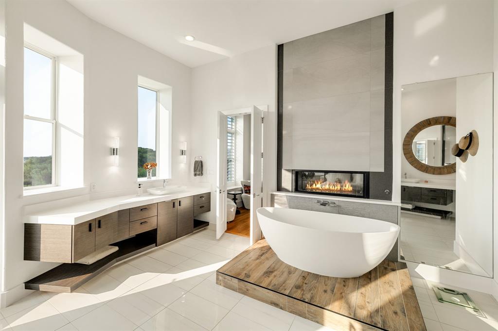 The Waters Edge - Residential