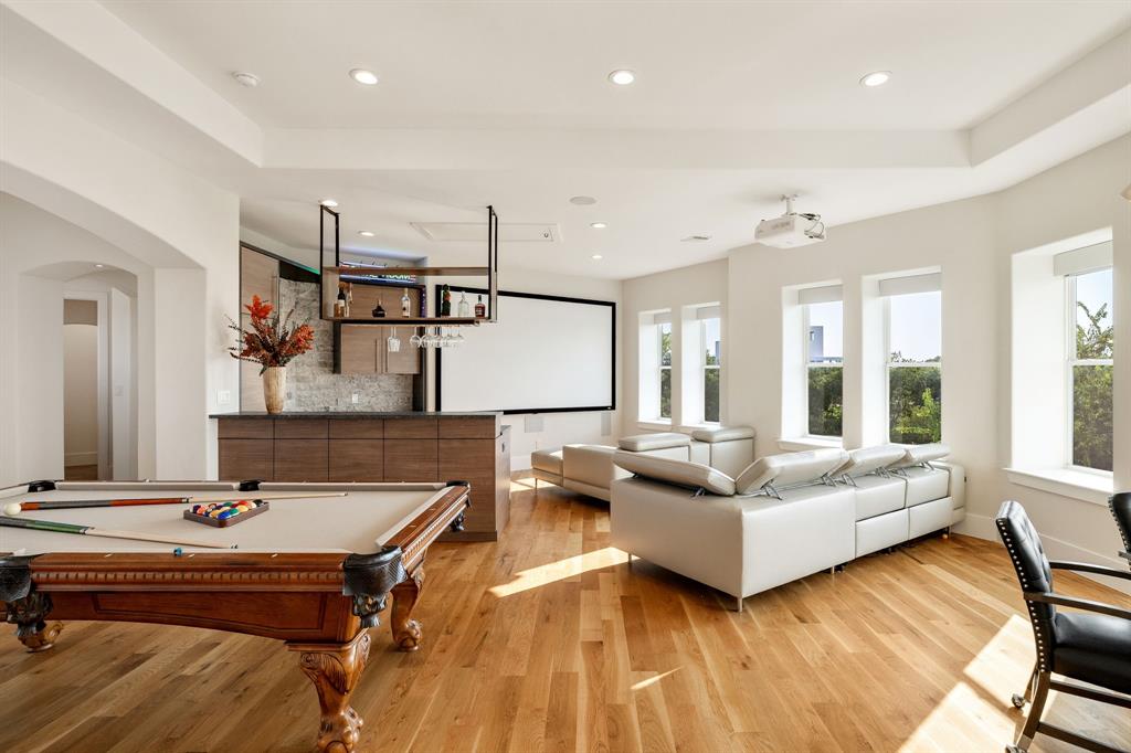 The Waters Edge - Residential