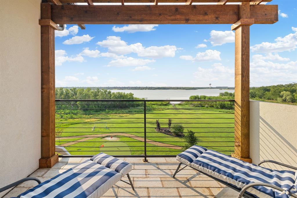 The Waters Edge - Residential