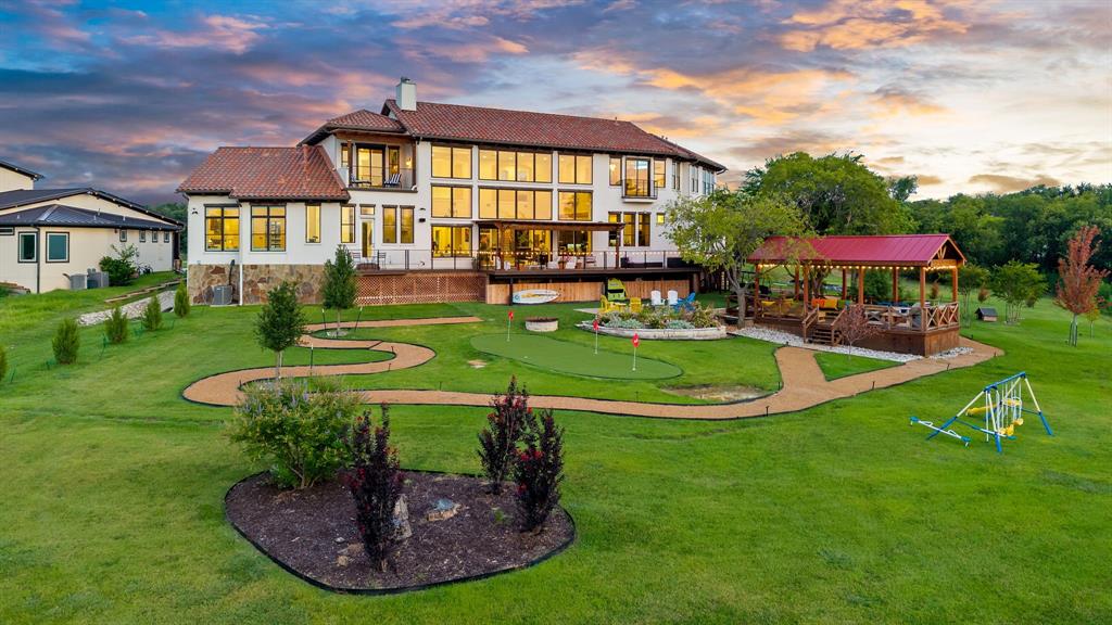 The Waters Edge - Residential