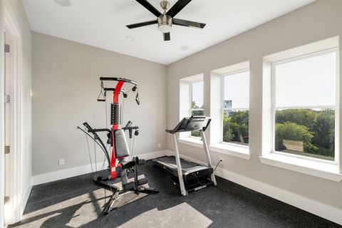 Tiny photo for 7421 Waters Edge Court, The Colony, TX 75056 (MLS # 21025455)