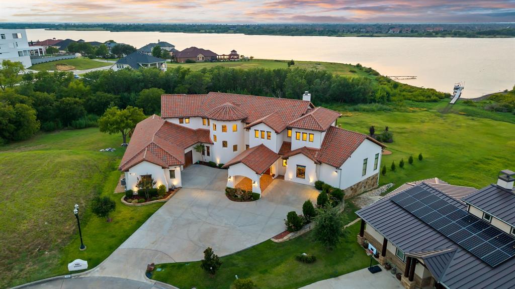 7421 Waters Edge Court