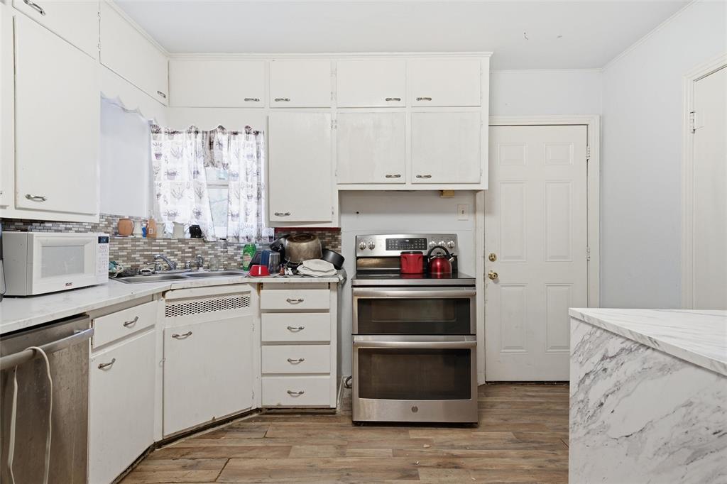 3329 Cumberland Avenue