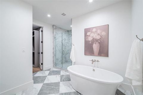 Tiny photo for 4529 Emerson Avenue #8, University Park, TX 75205 (MLS # 21088370)