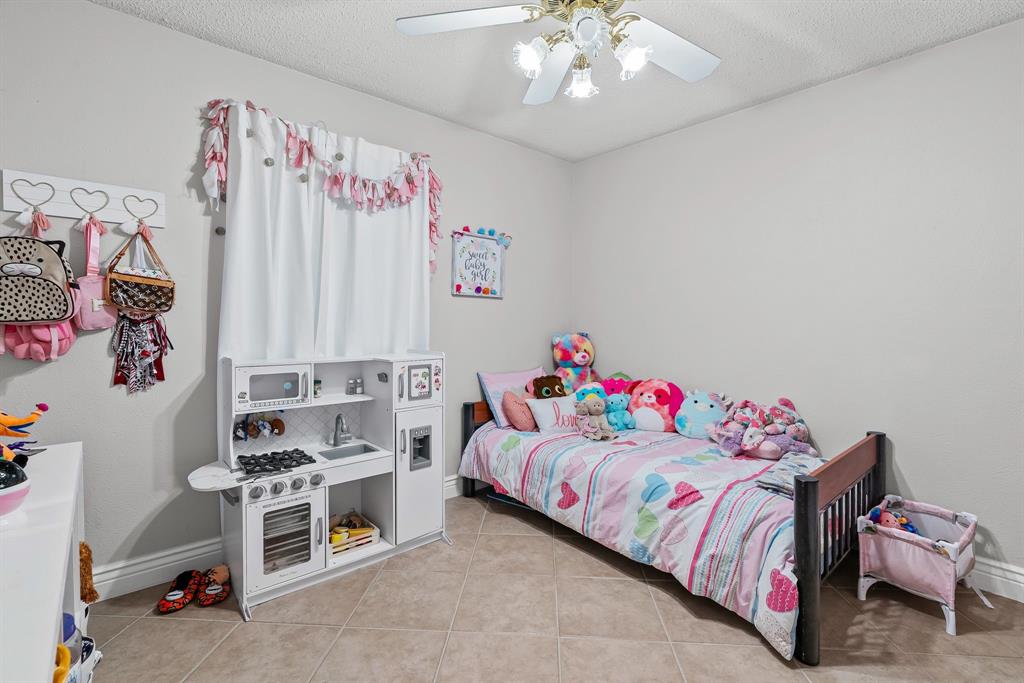 Mckenzie J O Add - Residential