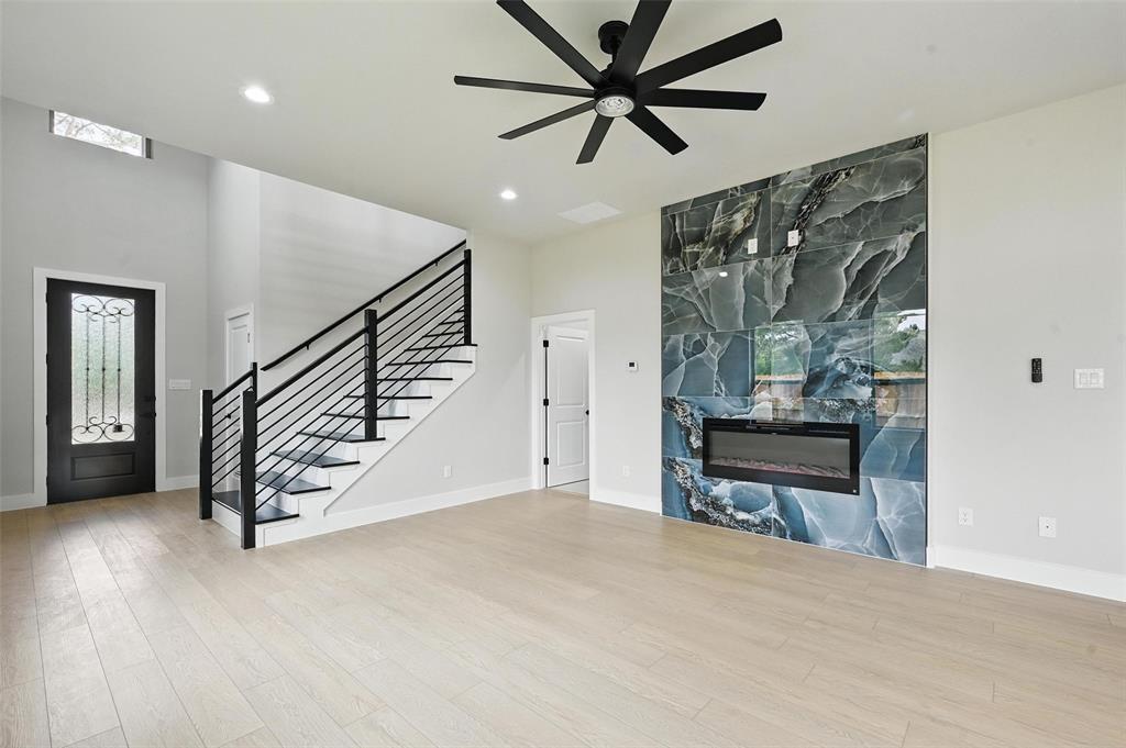 1901 Varsity Drive