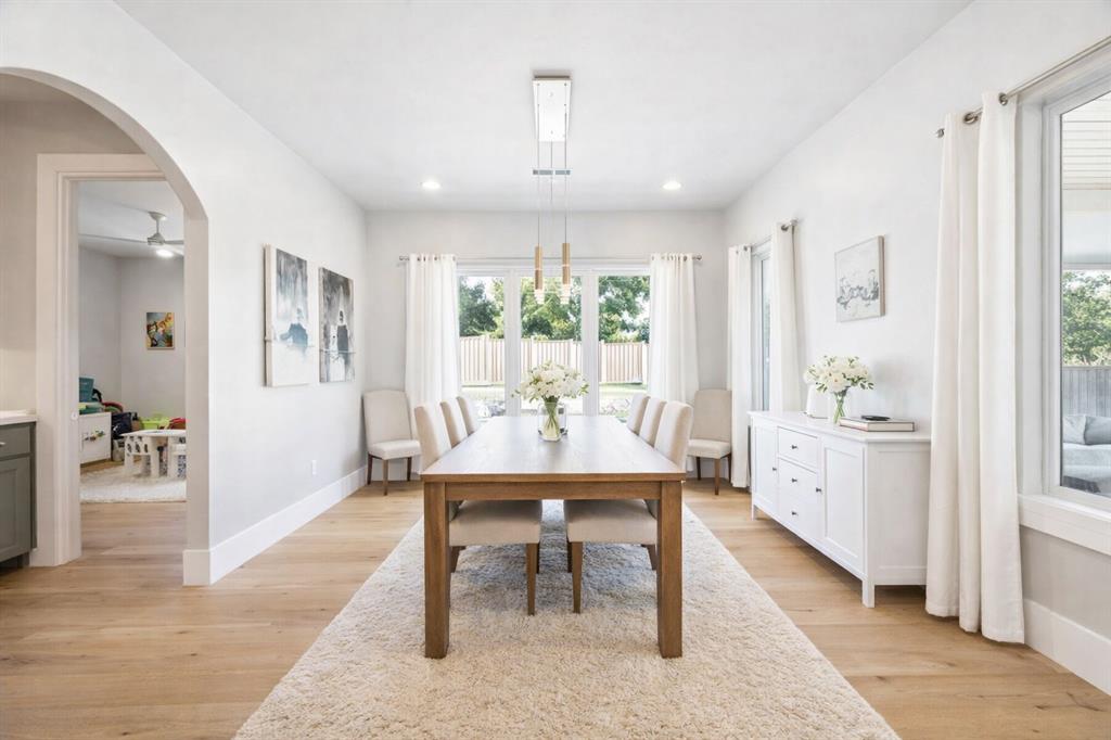 Eastpointe Ter - Residential