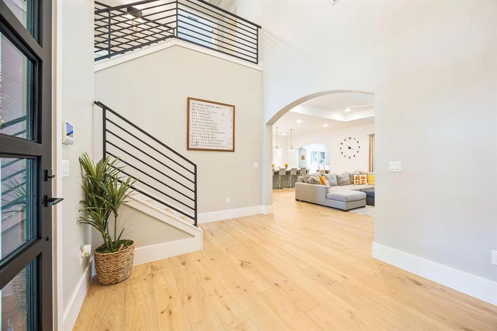 Eastpointe Ter - Residential