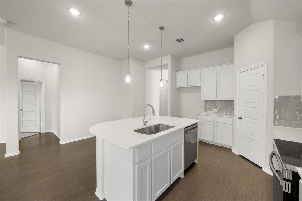 Summer Crest - Residential