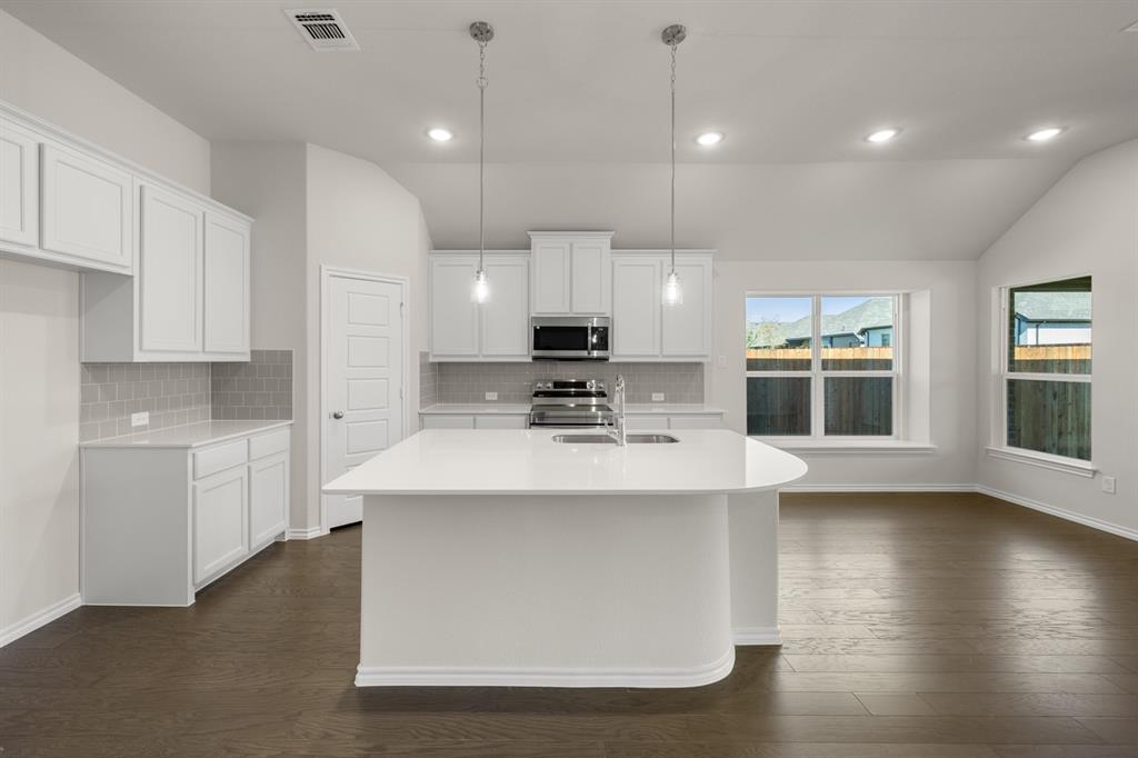 Summer Crest - Residential