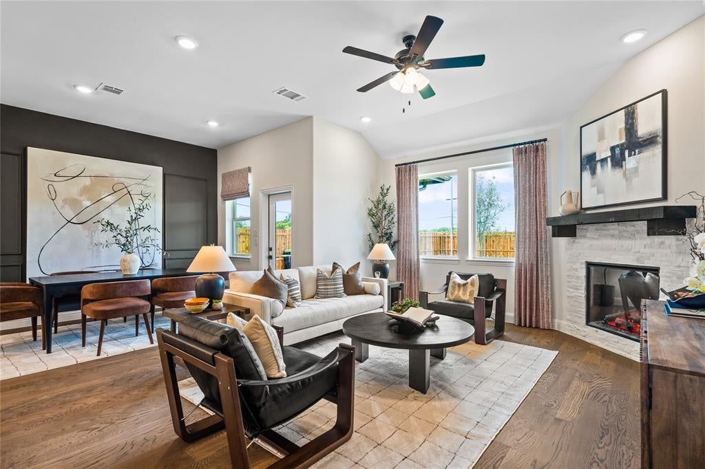3912 Amethyst Drive