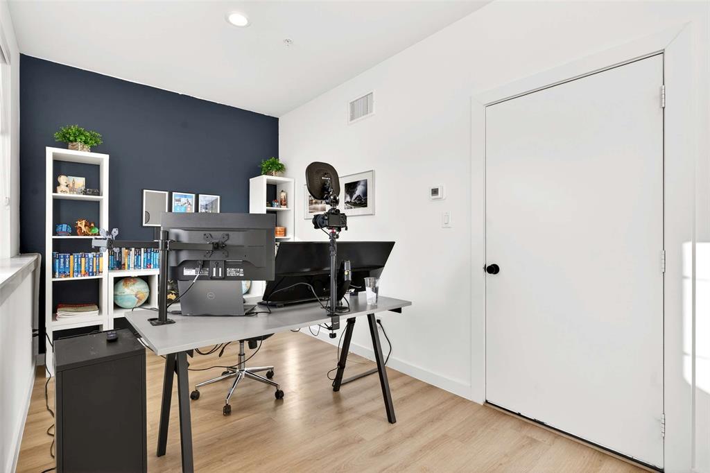 9th street - Residential