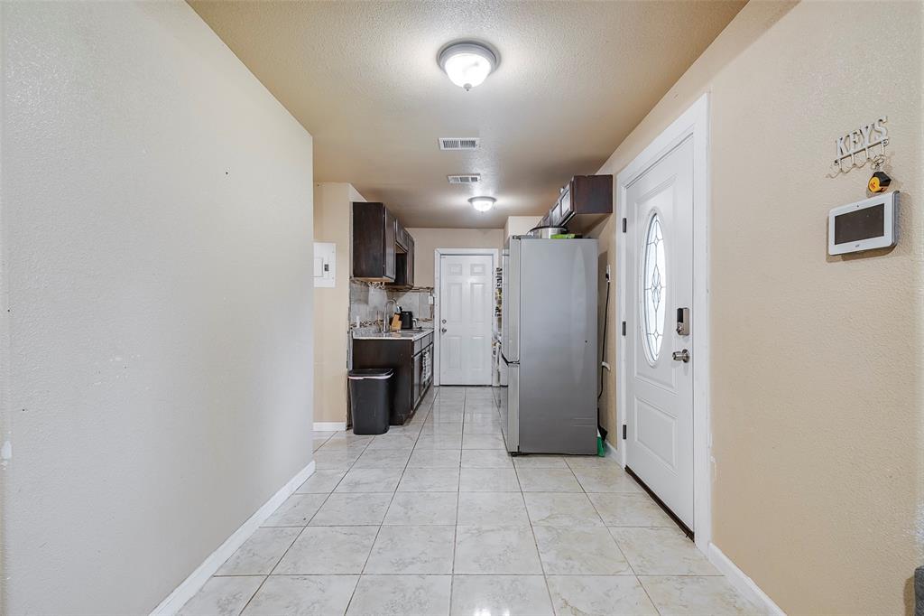 Fort Worth, Texas 76119, United States, 3 Bedrooms Bedrooms, ,1 BathroomBathrooms,Residential,Active,153536