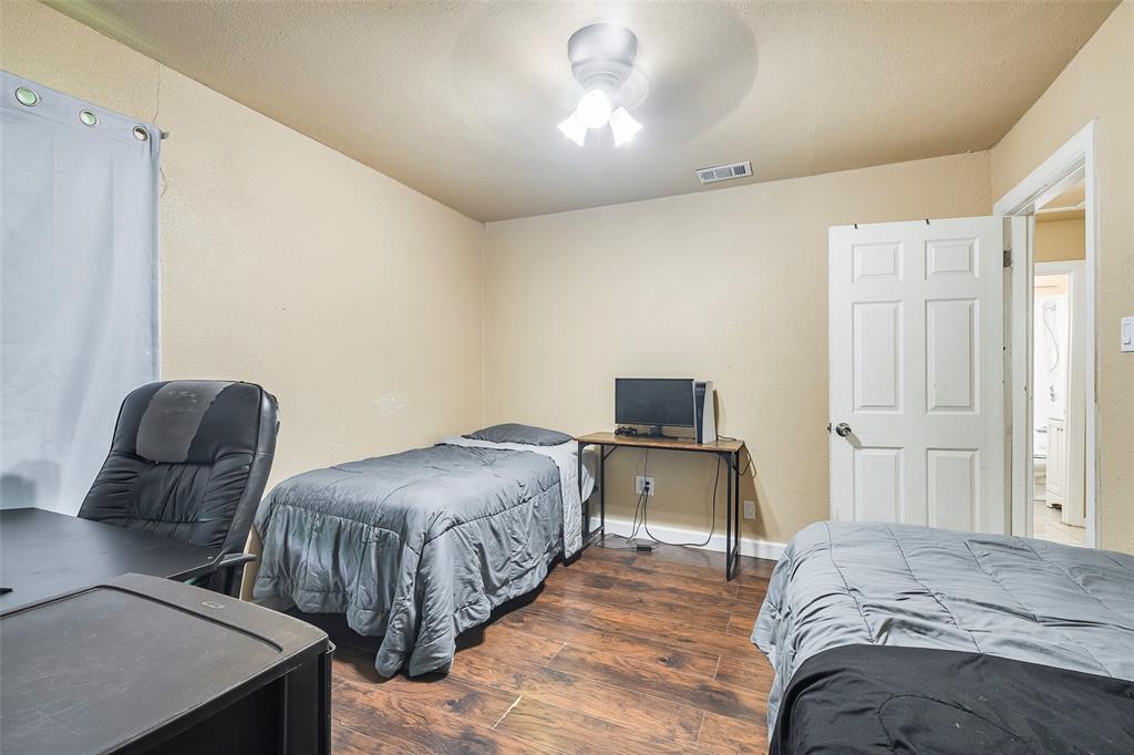 Fort Worth, Texas 76119, United States, 3 Bedrooms Bedrooms, ,1 BathroomBathrooms,Residential,Active,153536