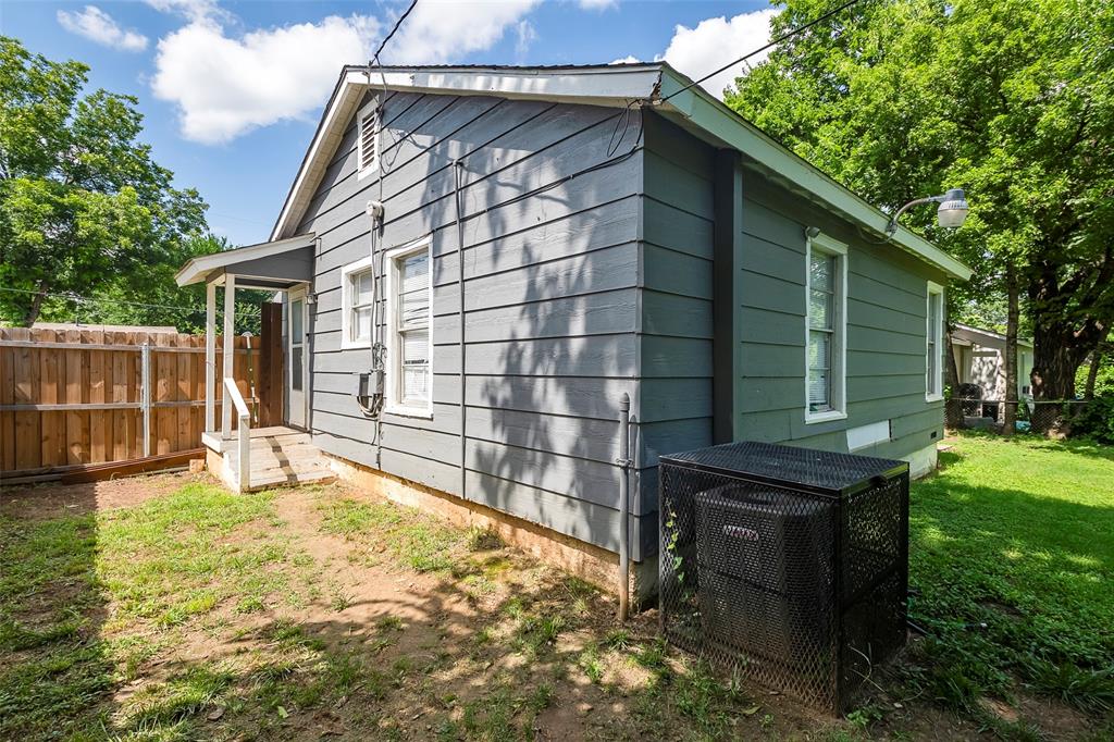 Fort Worth, Texas 76119, United States, 3 Bedrooms Bedrooms, ,1 BathroomBathrooms,Residential,Active,153536