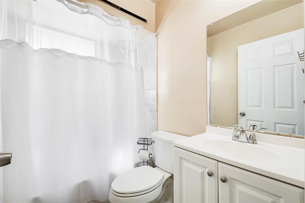 Fort Worth, Texas 76119, United States, 3 Bedrooms Bedrooms, ,1 BathroomBathrooms,Residential,Active,153536