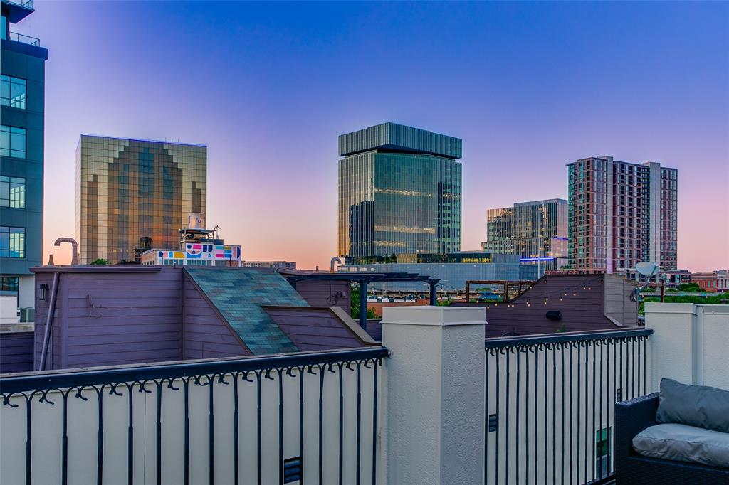 Twenty One Hundred - Residential