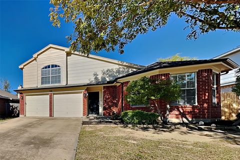708 Hummingbird Trail Saginaw TX 76131