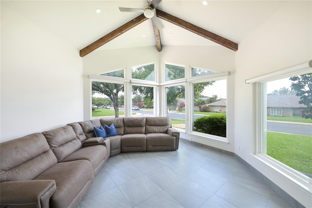 6956 Meadowbriar Lane