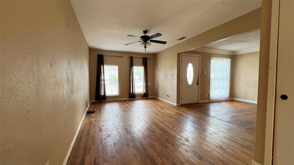 1309 Sylvan Drive